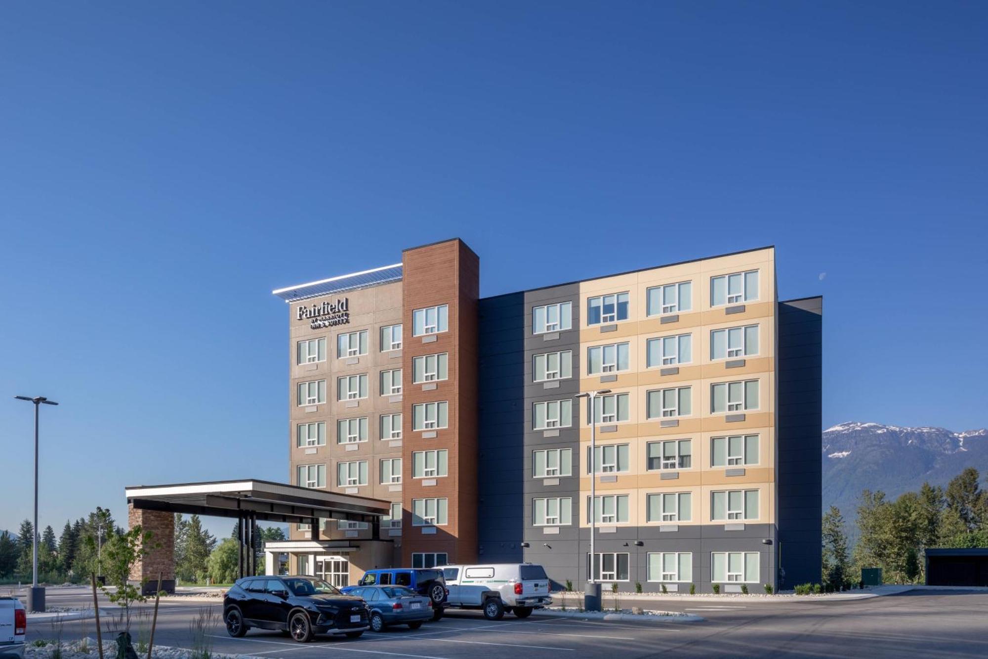 Fairfield By Marriott Inn & Suites Revelstoke Εξωτερικό φωτογραφία