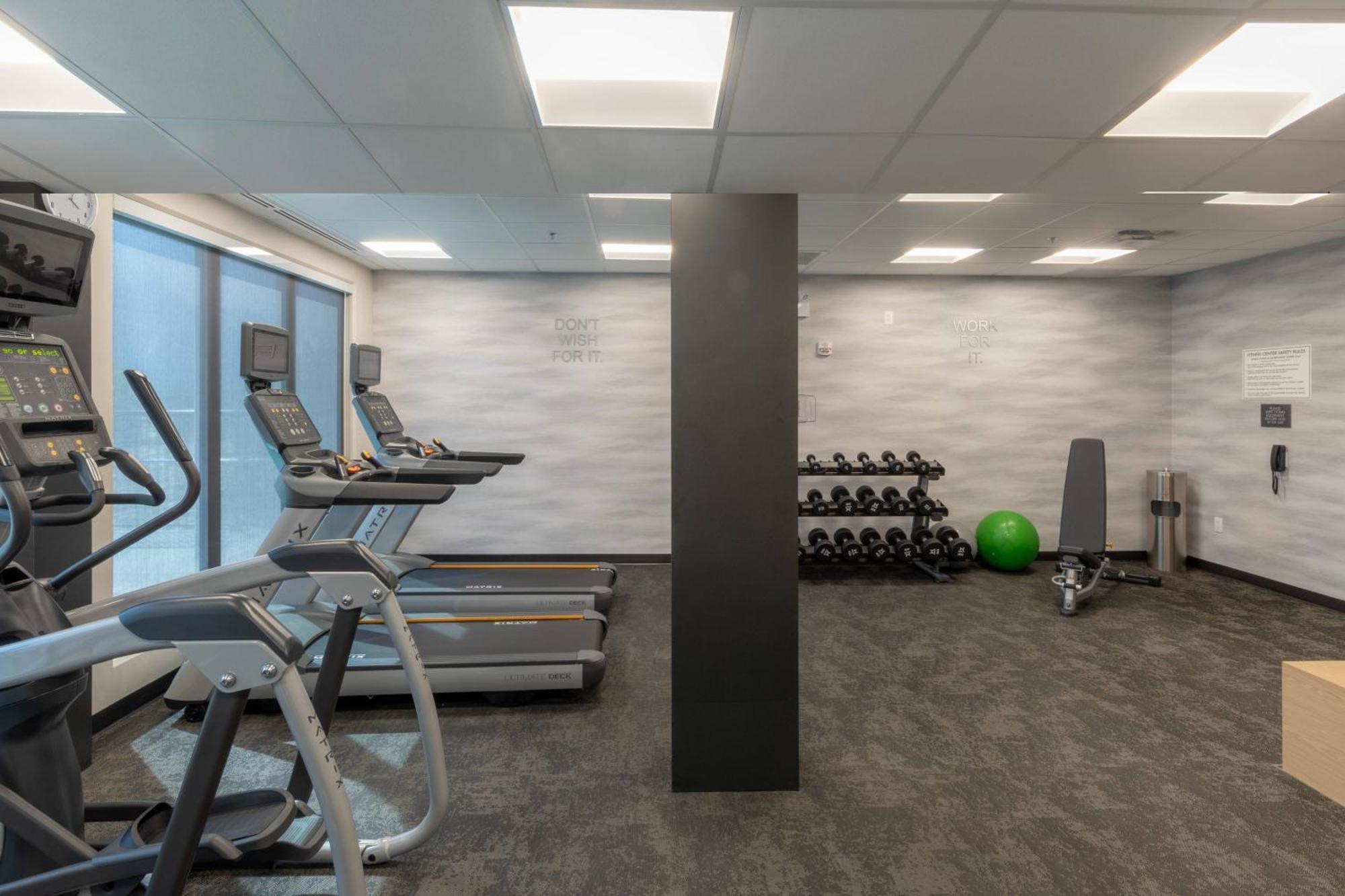 Fairfield By Marriott Inn & Suites Revelstoke Εξωτερικό φωτογραφία