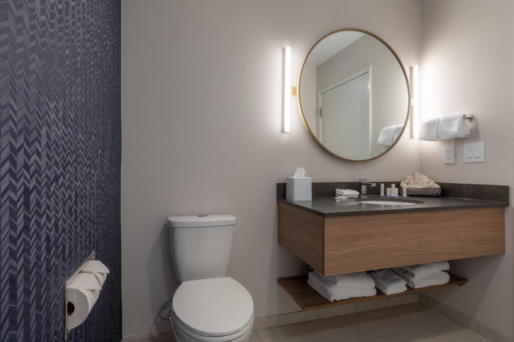 Fairfield By Marriott Inn & Suites Revelstoke Εξωτερικό φωτογραφία